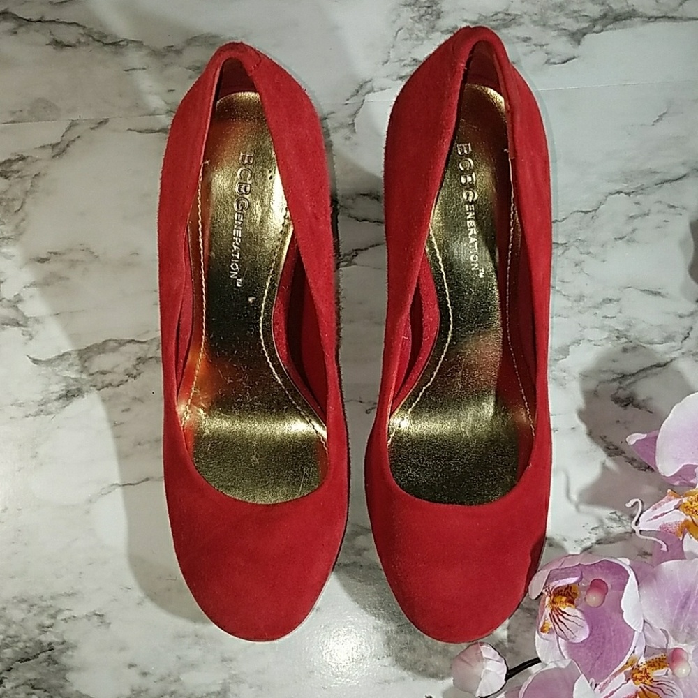 BCBGeneration Red Spool Heels - Picture 2 of 6